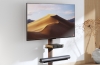 Preiswerter TV-Bodenständer mit Ablageflächen für Flachbildfernseher